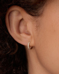 Diamond Paseo Single Huggie